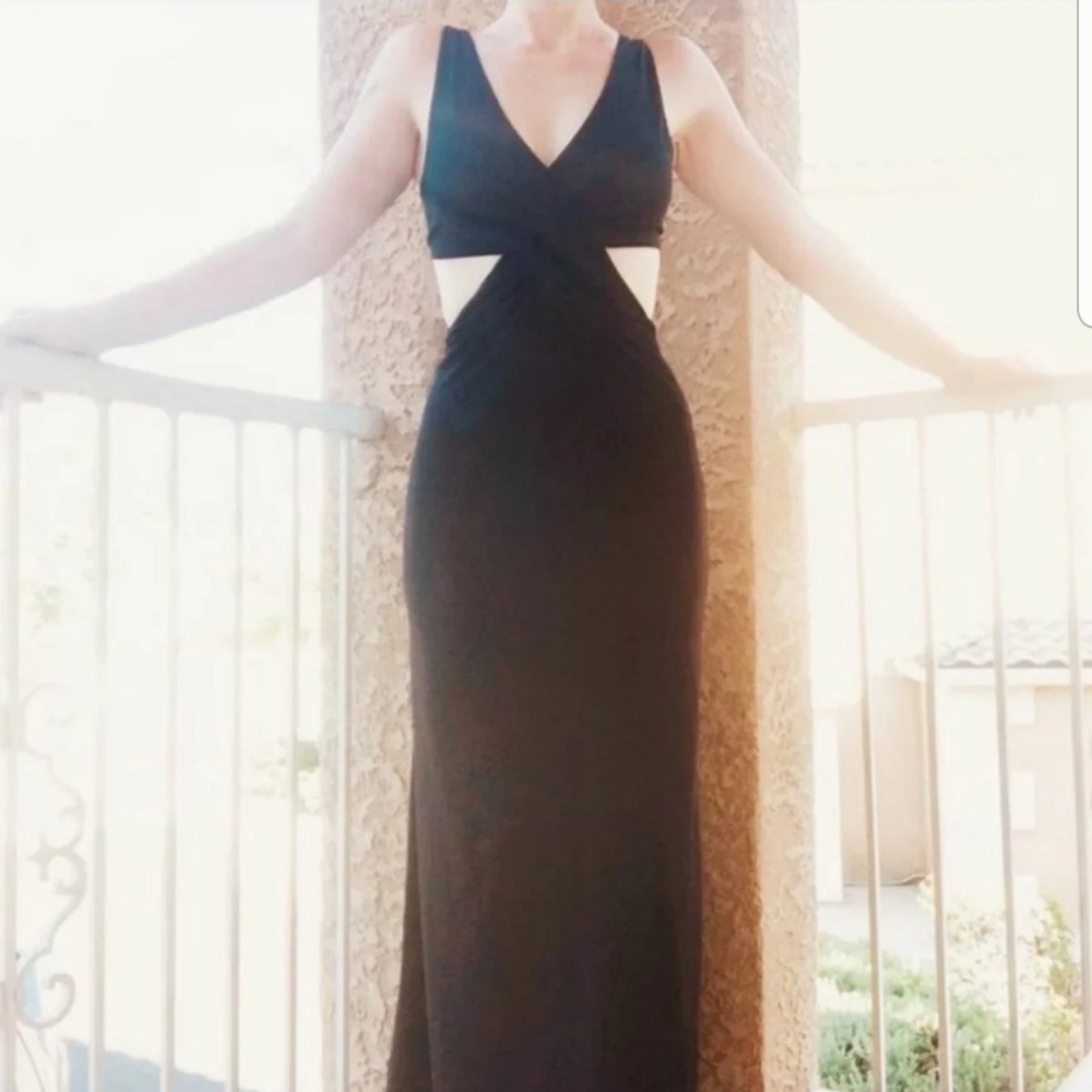 Cutout maxi dress NWT